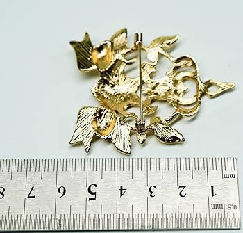 Amazon.co.jp: 加賀美ハヤト ブローチ ネクタイピン コスプレ 6
